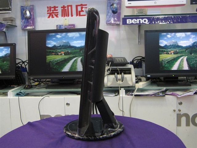 ����T2200HDҺ����ʾ�� ����鿴��һ��