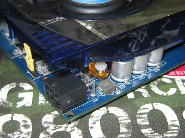Ӱ��9800GT�ڽ����Կ� ����鿴��һ��