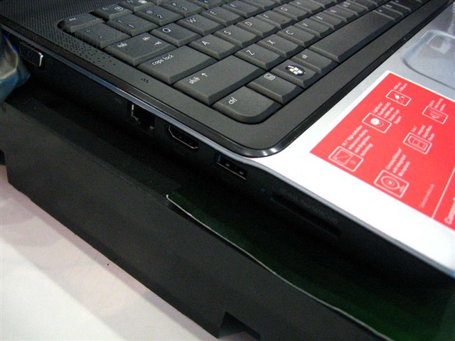 HPCompaq Presario CQ40-122AX(FW551PA)�ʼǱ� ����鿴��һ��