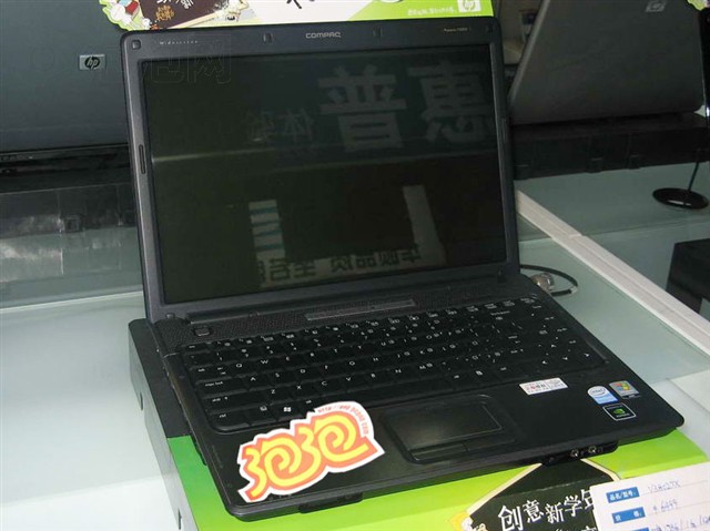 ����Compaq Presario V3905TX(FK635PA)�ʼǱ� ����鿴��һ��