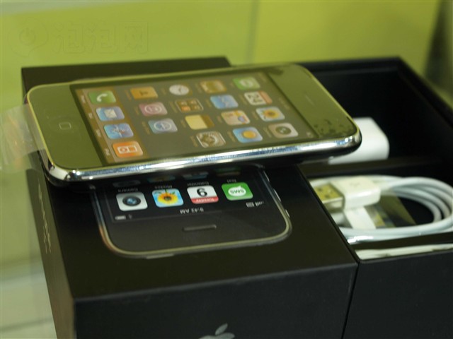 ƻ��iPhone 3G 8GB�ֻ� ����鿴��һ��