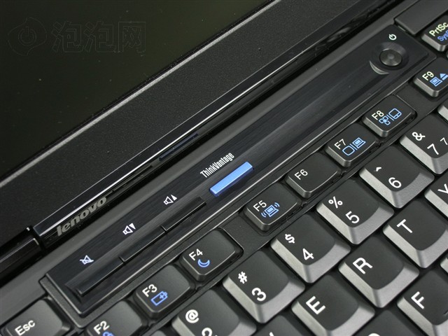 ThinkPadX301�ʼǱ� ����鿴��һ��