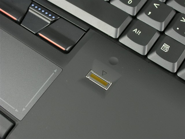 ThinkPadX301�ʼǱ� ����鿴��һ��