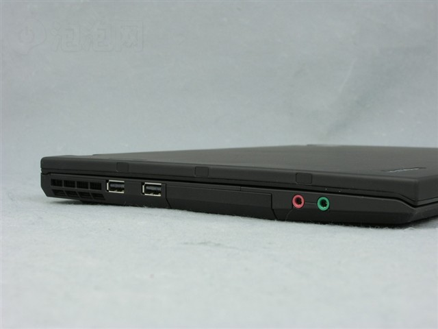 ThinkPadX301�ʼǱ� ����鿴��һ��