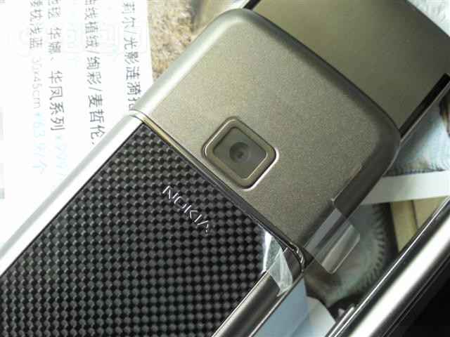 ŵ����8800 Carbon Arte�ֻ� ����鿴��һ��
