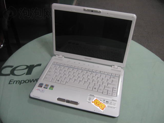 ��֥Portege M823�ʼǱ� ����鿴��һ��