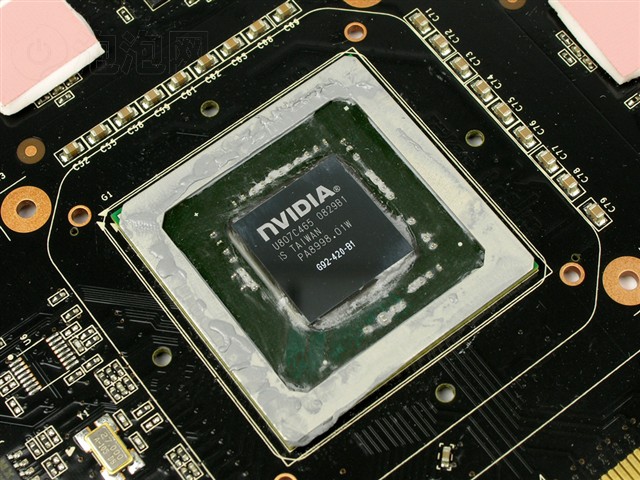 ��ӢGeForce 9800GTX+ Hydra Pack��װ�Կ� ����鿴��һ��