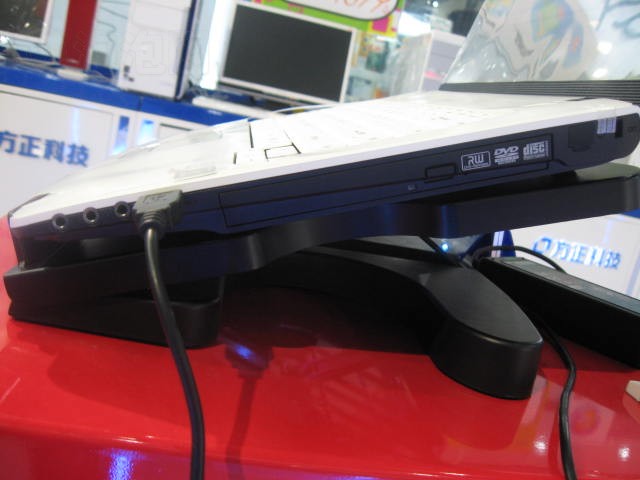 ����S410IG-450�ʼǱ� ����鿴��һ��