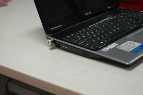 ��˶M51QT70Tr-SL�ʼǱ� ����鿴��һ��