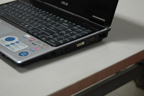 ��˶M51QT70Tr-SL�ʼǱ� ����鿴��һ��