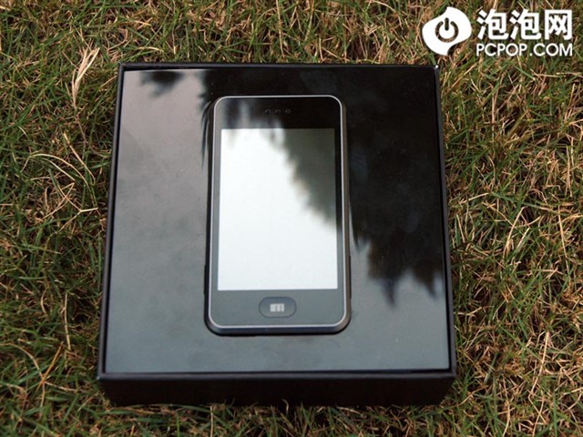 ����M8 8GB�ֻ� ����鿴��һ��