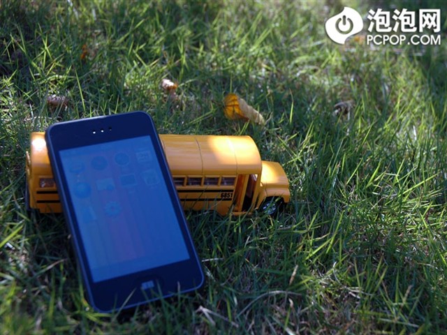 ����M8 8GB�ֻ� ����鿴��һ��