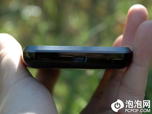 ����M8 8GB�ֻ� ����鿴��һ��
