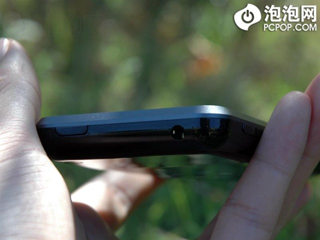 ����M8 8GB�ֻ� ����鿴��һ��