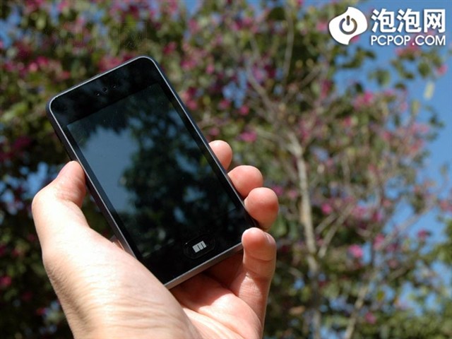 ����M8 8GB�ֻ� ����鿴��һ��