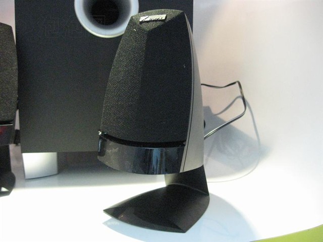 漫步者声迈X330音箱 点击查看下一张