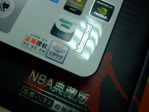 ����IdeaPad Y450A-TSI(NBA��ɫ��)�ʼǱ� ����鿴��һ��