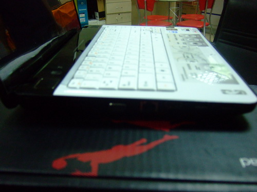 ����IdeaPad Y450A-TSI(NBA��ɫ��)�ʼǱ� ����鿴��һ��