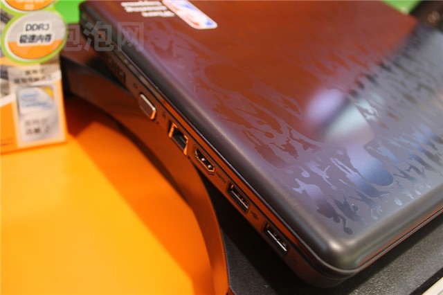 ����IdeaPad Y450A-TFO(NBA��ɫ��)�ʼǱ� ����鿴��һ��