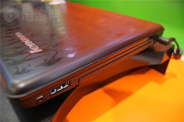 ����IdeaPad Y450A-TFO(NBA��ɫ��)�ʼǱ� ����鿴��һ��