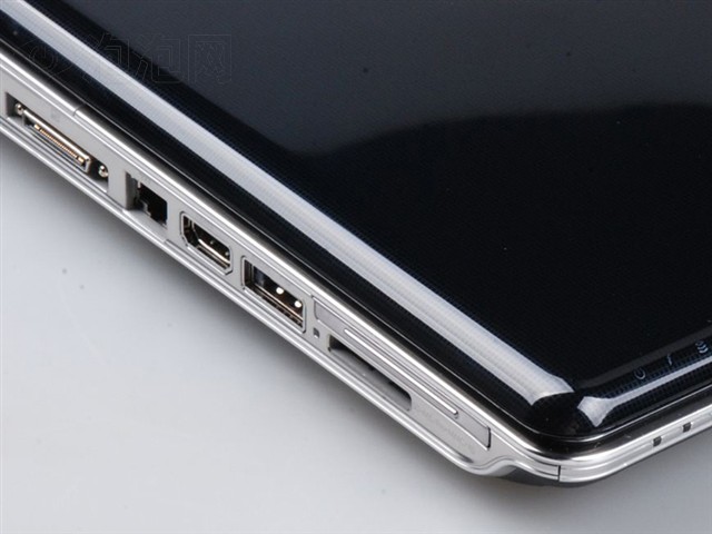 ����Pavilion dv4-1212TX(NJ152PA)�ʼǱ� ����鿴��һ��