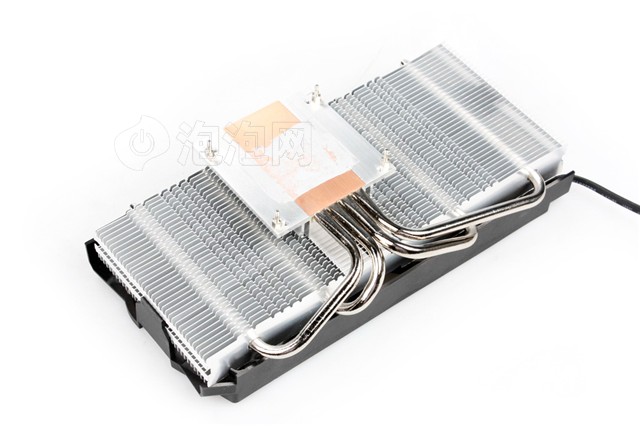 ӳ��GTX 560 Ti ������ɢ����ͼƬ