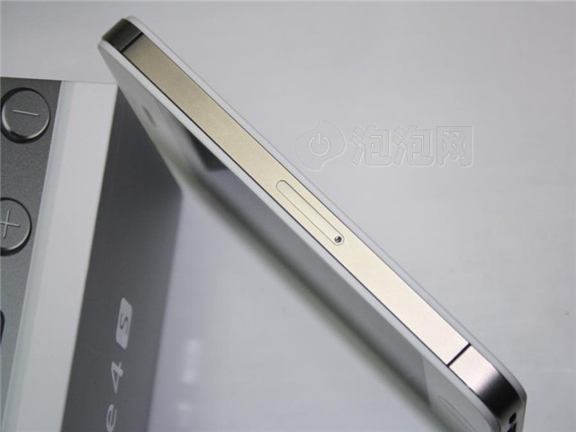 苹果iPhone4S 16G白色图片下载 图片大全 第1