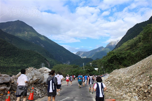 佳能EOS M套机(EF-M 18-55mm,EF-M 22mm