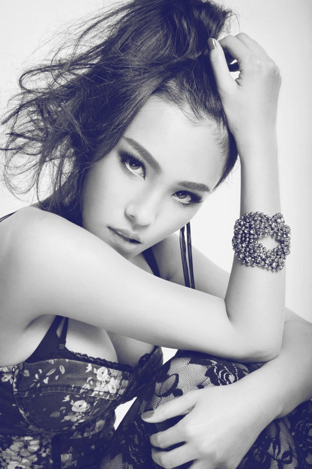 iphone+美女写真高清壁纸10089