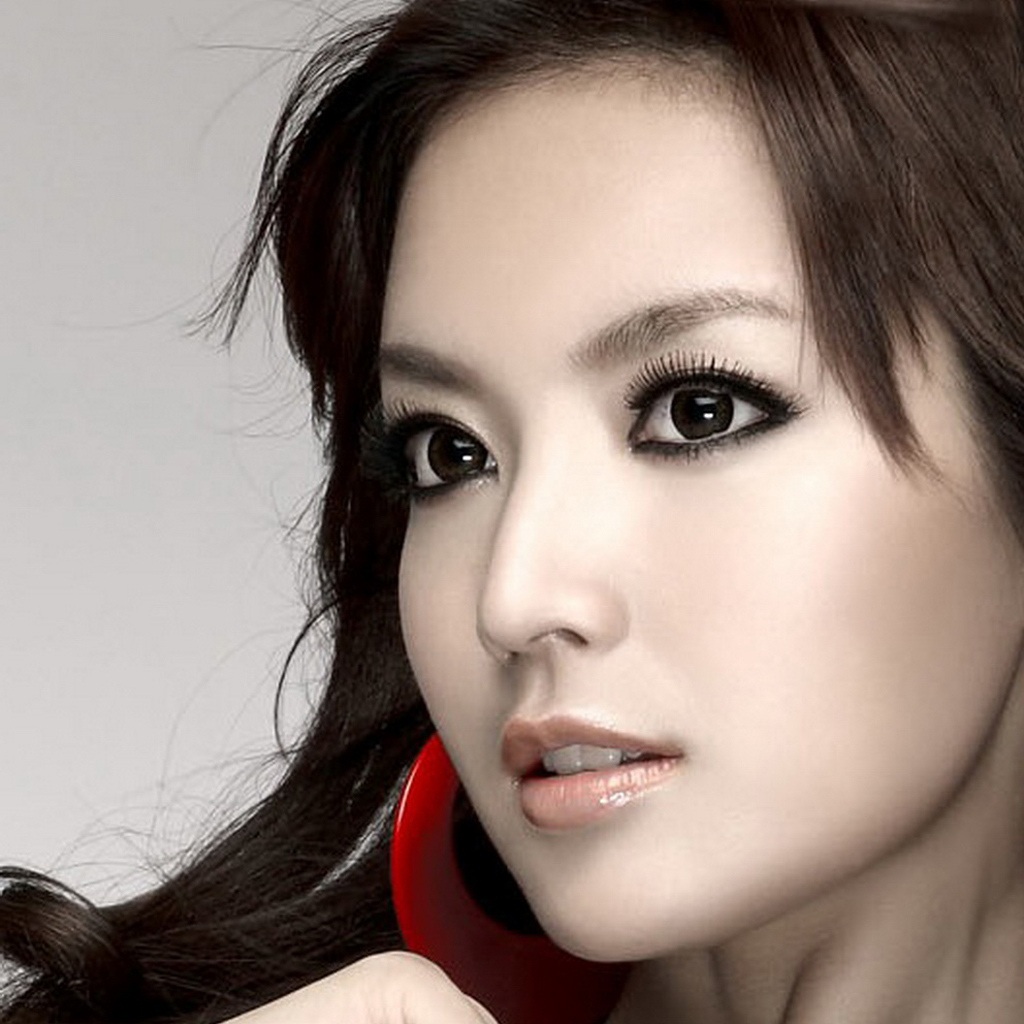 亚洲<em>美女图片</em>介绍_联盟茶馆版_2345王牌技术