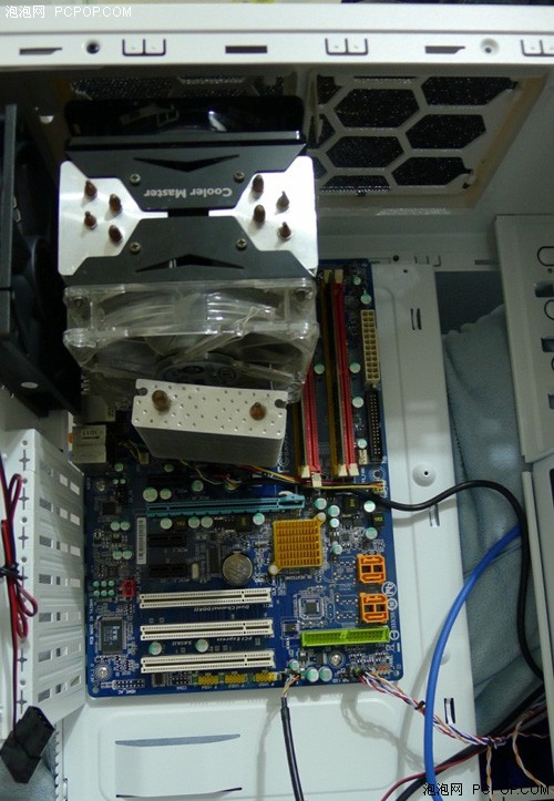 免工具快装风扇 振华700t机箱开箱赏_电脑报在线