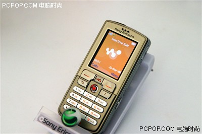 彻底换肤游戏真机实拍索爱w700写真