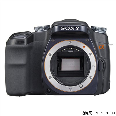 索尼正式发布首款数码单反dslra100