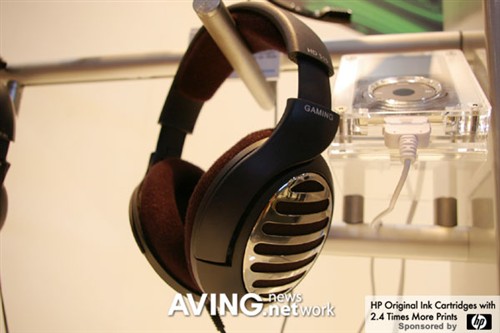 风格的转变 森海塞尔推出亮银色hd515