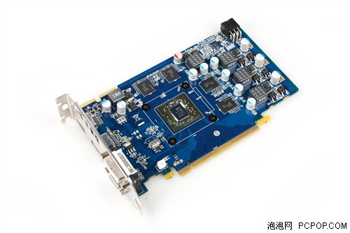 盈通的这款hd6770产品用料非常扎实,供电为3 1 1相设计.