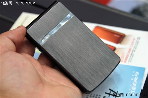 天津手机展金立推双卡双待手机a808