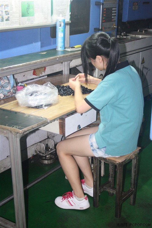 伟训机箱工厂行