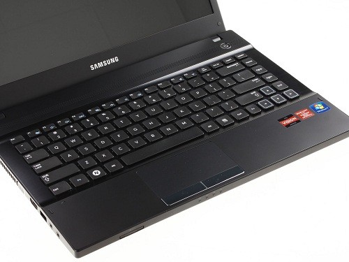 年轻soho一族的专属三星305v4a评测