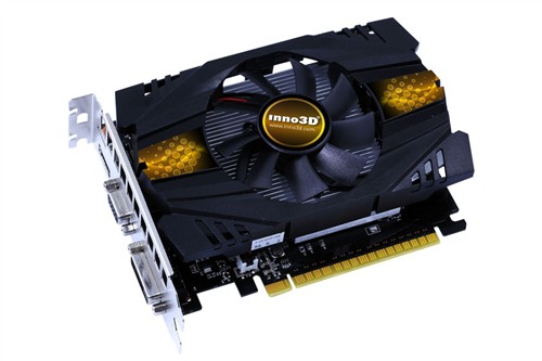 显卡采用的是nvidia公版pcb