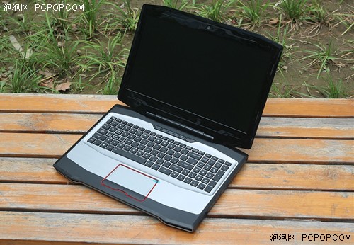 黑色机身更显霸气 雷神911-s1售9999元