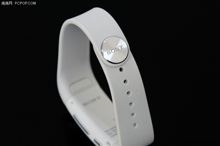 记录生活 索尼swr30智能语音手环体验