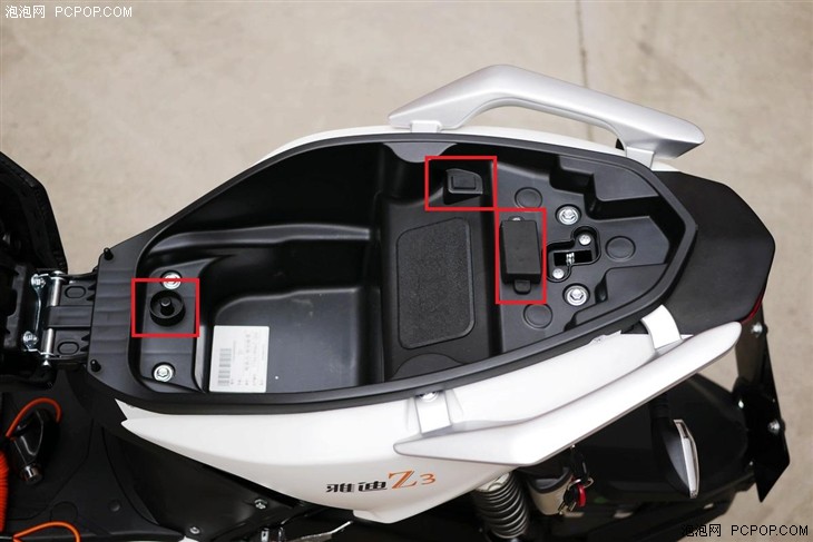 雅迪z3详细体验有高级感的智能电动车