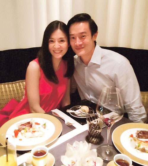 杨采妮与老公邱韶智
