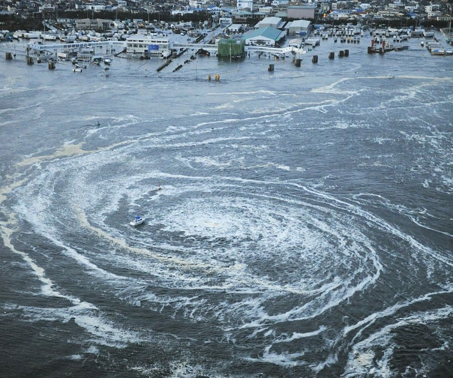 世界最大的地震海嘯