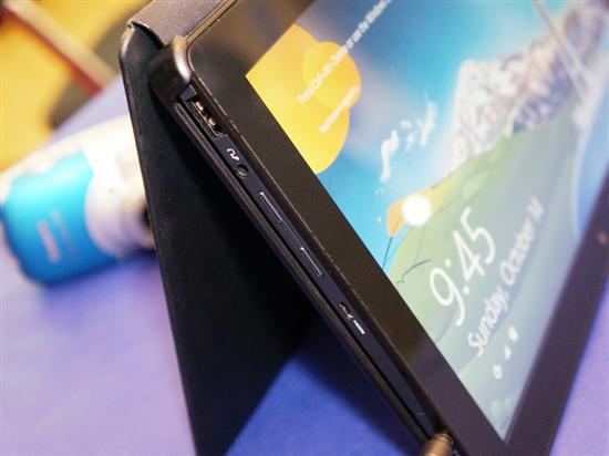 老虎机最新白菜论坛:三星xe500t1c-a01cn ativ smart pc综述