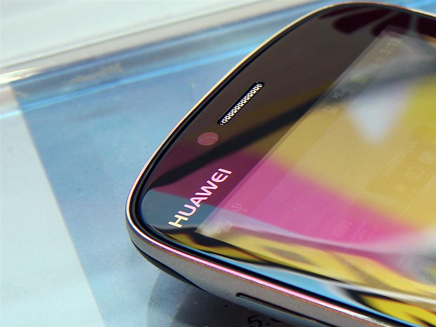 9.9mm/3d剪裁 华为vision远见真机赏