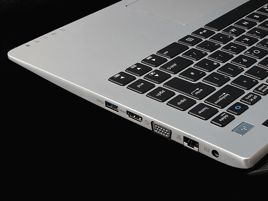 仅4999元! 华硕s400触控超极本图赏