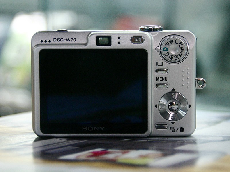 索尼w70图片13