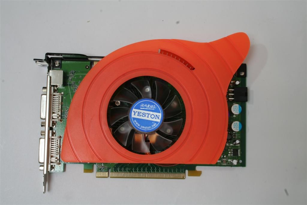 盈通g8600gt游戏高手二代图片9