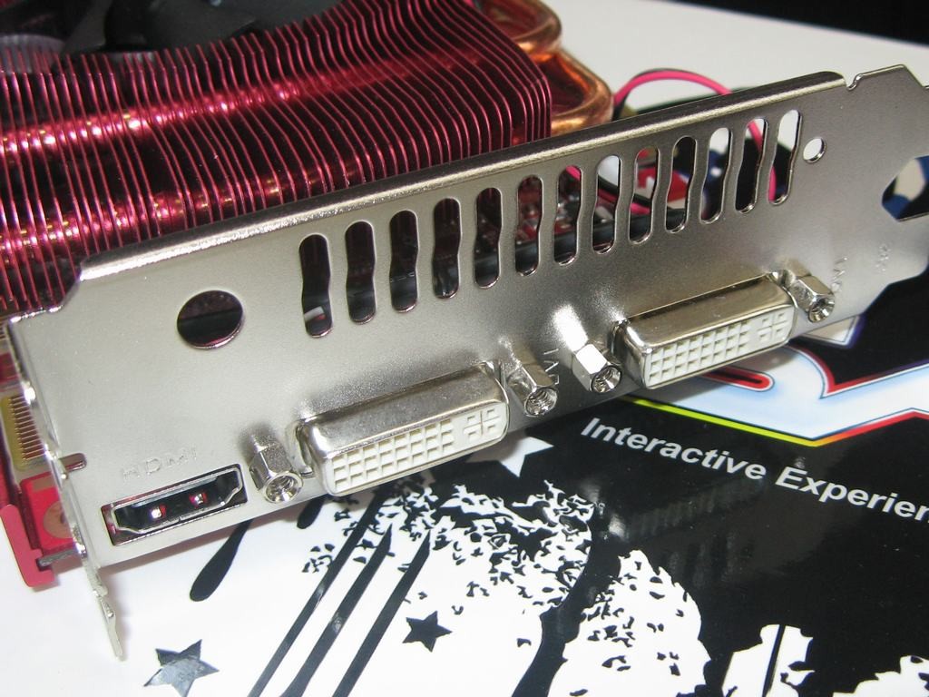 > 七彩虹igame 9800gt-gd3 冰封骑士 512m原图